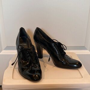 Stuart Weitzman Oxford Pumps